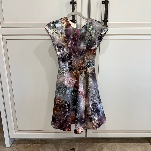 TED BAKER Multicolor Jewel Print Dress (100) - Picture 4 of 7